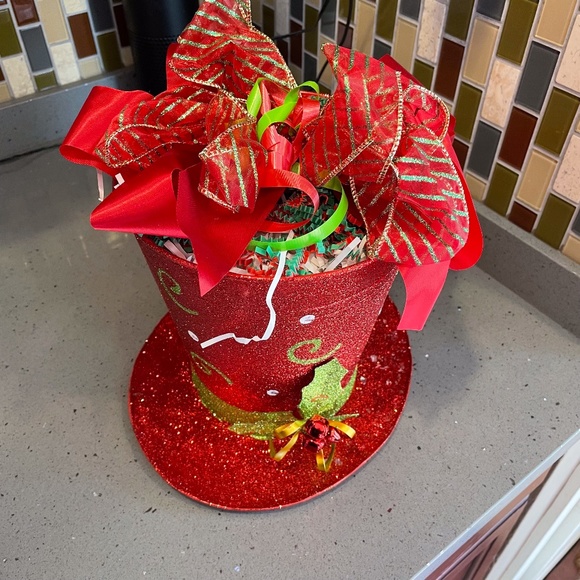 Holiday Rare Top Hat Centerpiece Poshmark